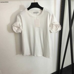 Designer Vrouwen T-shirt Fashion Brand Lange T-shirt Zomer Jumper Logo Dames Hemd Korte Trui Bloem Manchet Jumper 24 Februari