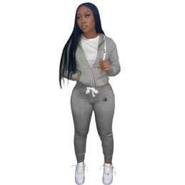 Diseñador Mujer Chándales Conjunto de pantalones de dos piezas Delgado Sexy Color sólido Deportes Tela elástica Cremallera Body y Leggings 22 colores