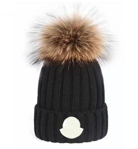 Designer Femmes Hiver Bonnet Pompon Épais Chaud Chapeau Pour Doux Stretch Câble Velours Automne Tricoté Pompons Conception Bonnets Chapeaux Patchwork Femme Crâne Caps F-6