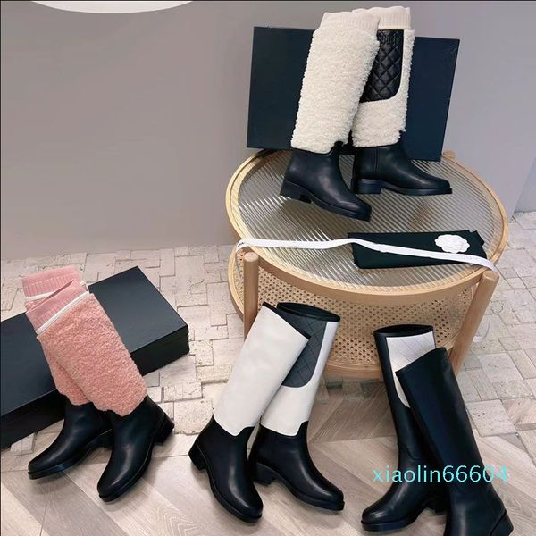 femmes designer Laine chevalier bottes au genou de luxe Mode sexy noir blanc Bottes en cuir épais Automne hiver broderie électrique Laines tricotées Chaussures à talons bas