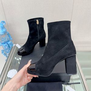 Botas de tobillo para mujer de diseñador Zapatos de vestir Cabeza redonda de cuero Color doble Hardware dorado Cremallera de metal Tacones altos Zapatos de 8,5 cm Zapato para caminar de tacón grueso Botas desnudas 35-41