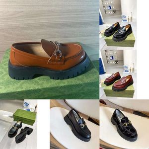 Diseñador zapatos casuales para mujer de cuero mocasines de cuero zapatillas de hebilla de hebilla
