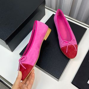 Diseñador de zapatos de vestir para mujer Punta redonda Tacones gruesos Mocasines Resbalón con pantuflas Bowknot Zapato de ballet para damas Niñas Zapatos casuales suaves Chanclas al aire libre Tamaño grande 40 41