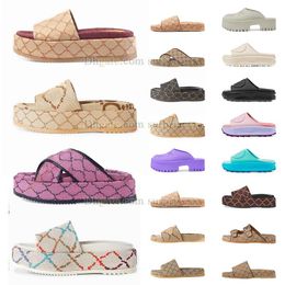 Designer Femmes Célèbre Plate-forme Slide Sandales Pantoufle Fond épais Lady Tongs Broderie Noir Rose Blanc Imprimé Luxe Summer Beach Chaussure Taille 35-45