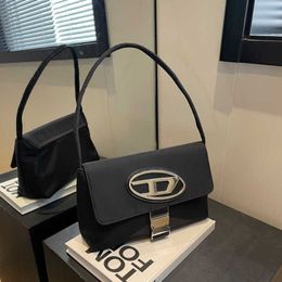 Designer dames handtas geavanceerde en veelzijdige oxford stoffen vagrant nieuwe zomer grote capaciteit onderarm met één schouder crossbody tas trend voor vrouwen