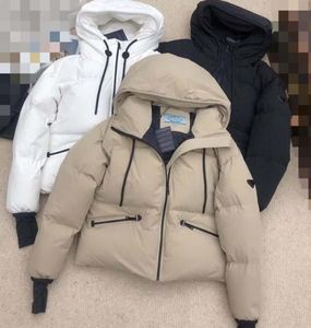 Designer Womens Jacket Down Coats Puffer Vestes Métage d'hiver avec une épreuve en cuir Proof Slim Style Court parkas chauds 3 6911629