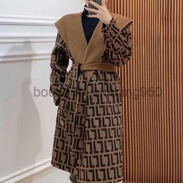 Diseñador para mujer chaquetas gabardina estilo largo diseñadores rompevientos moda con capucha letras con cinturón dama delgada traje chaqueta abrigos de lana vieja flor patte