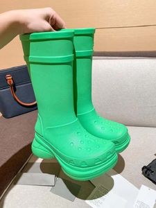 Botas largas de diseñador para mujer, jersey de lujo, botas clásicas de goma de cabeza redonda, zapatos de lluvia de tambor alto, botas de suela gruesa