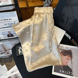 Pantalon pour femmes de concepteur