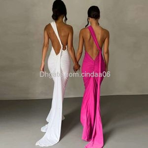 Designer dames runway jurk 2024 zomer nieuw product sexy off back geplooide slank fit massieve kleur mouwloze stijl jurken