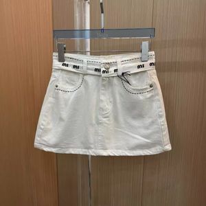 Designer dames rokken denim met riem hoge taille split mini demin rok voor vrouw zomer Korean jeans dames blauwe streetwear harajuku vintage wit wit