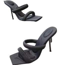 Designer Womens Square Toe Sandales Summer Famme Lidet Stilett Heel Bright Black Sliders en cuir Bouche à boucle