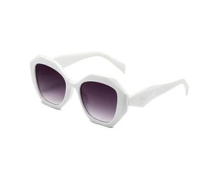 Designer dames zonnebrillen vrouwelijke zonnebril Attidute bril klassiek gecontracteerde schaduw sunglasse frames zwarte witte bril zomer vrouw zonnebril p16