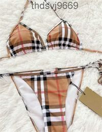 Designer Dames Swimwear Nieuws Swimpak Women Vintage Thong Micro Cover Up Bikini Sets Gedrukte Badpakken Zomerstrand Zwemmen Sui 9kav