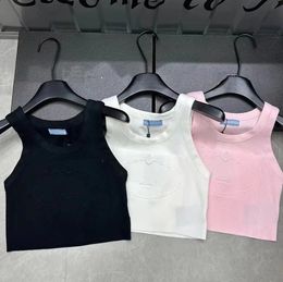 Designer Femmes Débardeurs T-shirts Été Femmes Tops T-shirts Crop 3D Lettre Sexy Hors Épaule Noir Casual Sans Manches Dos Nu Top Chemises