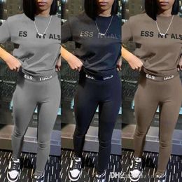 Designer Dames Trainingspakken Silm Broek Pak Twee Stukken Jogger Set Letters Gedrukt Korte Mouw Panty Trainingspakken 6 Kleuren245B