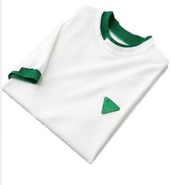 Diseñador para mujer camiseta top woaen tee sweater de alta calidad letras estampadas de verano para hombres y mujeres tejido redondeo de hielo seda saille de seda sho8137813