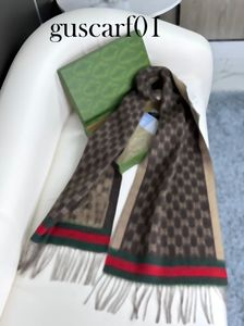Écharpe en laine de créateur pour hommes écharpe de luxe Fourages Four Seasons Châle Lettre de mode g