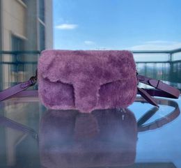 Sac à bandoulière Tabby en peau de laine de styliste pour femmes, couleur violet pur, sacs Bacchus, matériel rétro, sacs à main nuageux, souper en peluche doux en cuir véritable