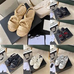 Sandalias de paja diseñadora zapatillas de moda para mujeres zapatillas de moda tobogane