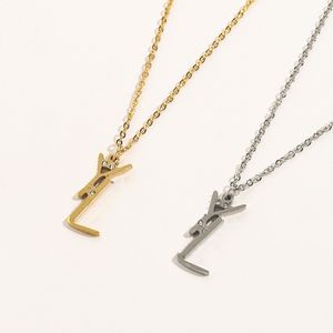 Designer Y Logo Collier 925 Argent Cadeau Amour Collier En Acier Inoxydable Voyage No Fade Bijoux Plaqué Or 18K Pendentif Collier 2023 Designer Bijoux En Gros