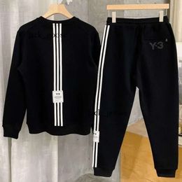 Designer Y3 Sweat à capuche Mode Yamamoto Y3 Sports Set Automne Cool Tendance Trois Bar Marque De Mode Pantalons Décontractés Pantalons Pull Hommes Et Femmes Assortis Deux Pièces 135