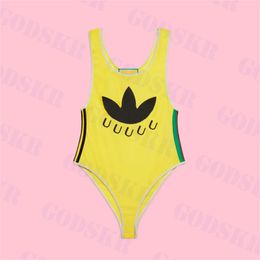 Bikini amarillo de diseñador Traje de baño de una pieza para mujer Traje de baño de rayas de moda Traje de baño de playa de verano para mujer