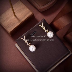 Designer YSLS Boucles d'oreilles en perles pour femmes Boucle d'oreille en diamant Lettre d'or Dangles Designers de luxe Bijoux Amour Boucle d'oreille Goujons Bracelet Dangle Lustre ORDER321