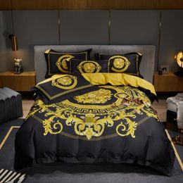 Designerbeddingcomforter setHaut de gamme exportation quatre ensembles d'impression numérique luxe palais pur coton ensembles de literie