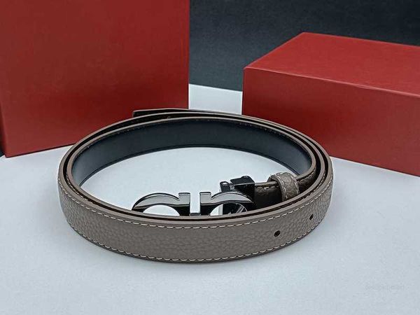 Ceinture de designer classique pour hommes cintura uomo réversible réglable boucle lisse ceintures en cuir pour femmes designer luxe ceinture mode ornement cadeau AA chat