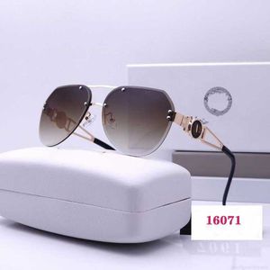 Lunettes de soleil de créateurs Lunettes de soleil légères pour hommes et femmes Mode Luxe Sans cadre Double faisceau PC Lentille Tendance Lunettes Lunettes Vveess lettres T4GE