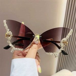 Designer Fashion Sparkling Designer Costa Lunettes de soleil Hommes Femmes Strass Lunettes de soleil papillon sans monture Y2K Femmes Marque de luxe Vintage Lunettes de soleil Dames Lunettes