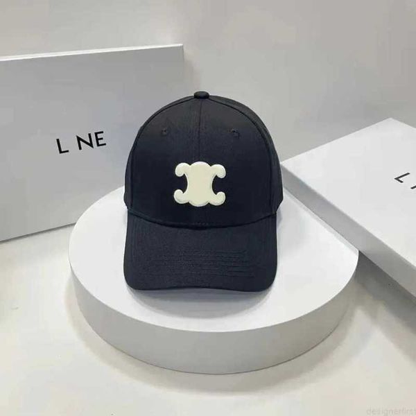 Designer Hommes Designer Femmes Casquette de baseball brodée en gros Femme Été Cent Prendre Protection Sun Chapeaux Rétro Classique Seau Chapeau X0T6 ERRP