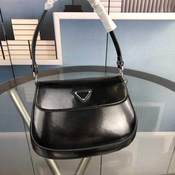 Diseñadores Bolsos Luxurys Bolsos de mujer Hombro Paquete subaxilar Bolso Bolso de mano Monedero Luna Bolso cosmético Encanto Bolso de color sólido Versátil