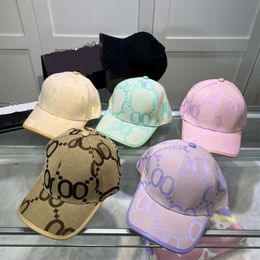 Designers Caps S Baseball Cap Couleur de couleur Solide Longue ACTOR Côté Sports Tempérament Cent Take Couple Casual Travel Sunshade Hat Très Nice SS