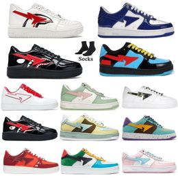 Diseñadores zapatos casuales plataforma blanca blanca zapatilla de patente de cuero sk8 marrón marfil verde camuflage hombres mujeres entrenadores de estrellas bajas zapatos para trotar al aire libre