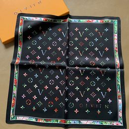 Diseñadores Cartas clásicas Bufanda Premio Premio Encanto de seda de alta calidad Girl Girl Exclusive Premium Premium Premium Amor de regalo de regalo Tamaño de la bufanda 50 x 50 cm