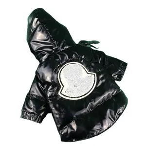 Designers vêtements pour chiens costume veste pour animaux de compagnie chien manteau bouffant marque classique hiver manteau pour chien de haute qualité chiens veste manteau