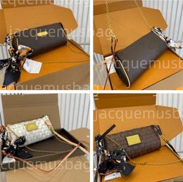 Designers Eva Sac Femmes Po Che Tte Accessoires Sacs à chaîne de luxe Vintage sous les bras Portefeuille de haute qualité Sacs à bandoulière Dames Hobo Sacs à main Pochette