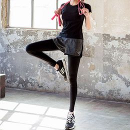 Ontwerpers exploderen en verkopen nieuwe producten dames leggings Koreaanse stretch dames shorts met grote vrijetijdsfitness yoga pak snel droge nep tweedelig panty