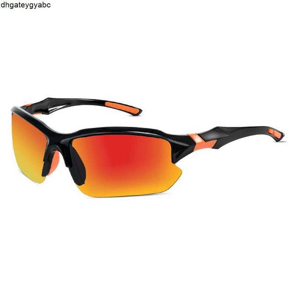 Los diseñadores explotan y venden bien 8827 Nuevas gafas de sol polarizadas al aire libre para hombres y mujeres Visión nocturna Conducción de gafas deportivas