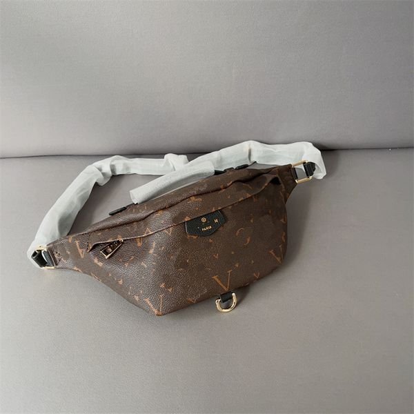 Diseñadores Fanny Pack Cinturón de lujo Mujer Hombre Bolsas de cintura Cuerpo cruzado Bolso más nuevo Bumbag Bolso de hombro Bum FannyPacks Monedero con cuatro estilos