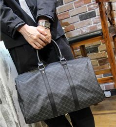 Designers mode sacs polochons luxe hommes femmes sacs de voyage sacs à main en cuir pu grande capacité fourre-tout bagages à main nuit week-end sac w