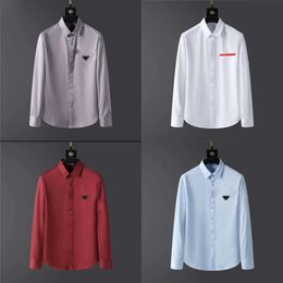 Designers Fashion Mens Shirts Casual Shirts Quality Business Tees Classic à manches longues Shirt Solid Color Letter Badge Spring Automn Decoration Blouse Taille