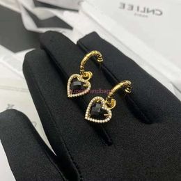 Designers Jewels Celi 21SS Saijia Nouveau créneau de création Personnalité de design noir Agate Love Boucles d'oreilles étoiles Femme polyvalente à la mode