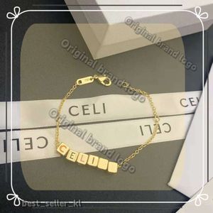 Ontwerpers juwelen Celi Nieuwe CE Home Color Square Letter Bracelet Match Home Dice Bouwstenen Modieuze Buitenlandse stijl Bracelet Ins Gold Bracelet 358