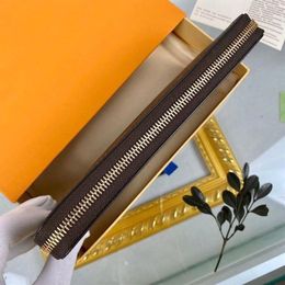 Designers en cuir à glissière simple portefeuille long sacs de soirée porte-monnaie portefeuille en relief avec boîte serial2825