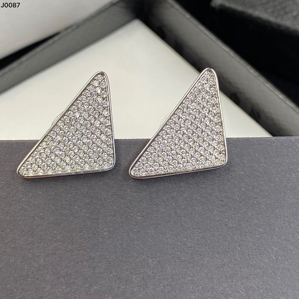 Diseñadores Letra P Studs Pendientes para mujer Luxurys Big Triangle Hoop Sliver Stud Pendientes Diamond Earing Brand Jewelrys Earings 2304031BFs