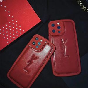 Designers Luxury Female Rouge iPhone Case pour 11 12 13 14 Plus Pro Max XS XR XSMAX 7 8 Plus Case de téléphone de mode