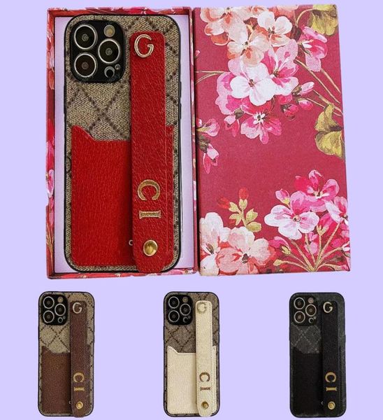 Designers Luxury Phone Case avec carte de poignet de poche pour iPhone 14 Pro Max I 13 12 11 XR XS X 7 8 Plus couverture Métal de mode LET4435254